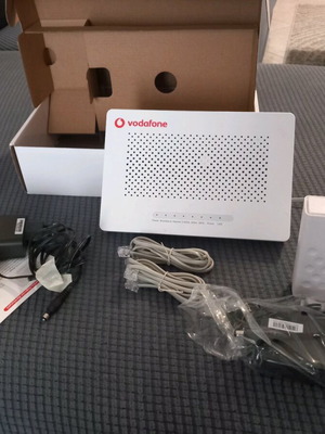 Router almost unused, pack of 2, used