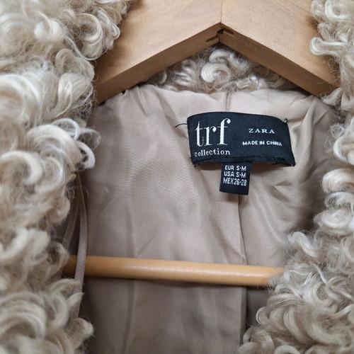 Zara coat like new, beige with belt, size S