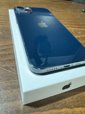 iPhone 13 Blue 128GB