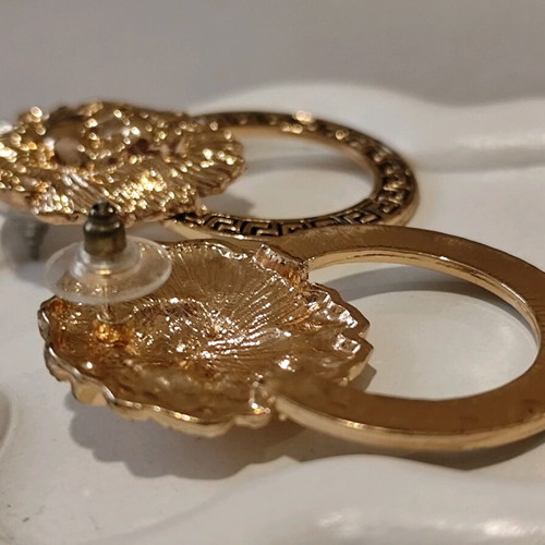 Steel earrings gold new, unworn