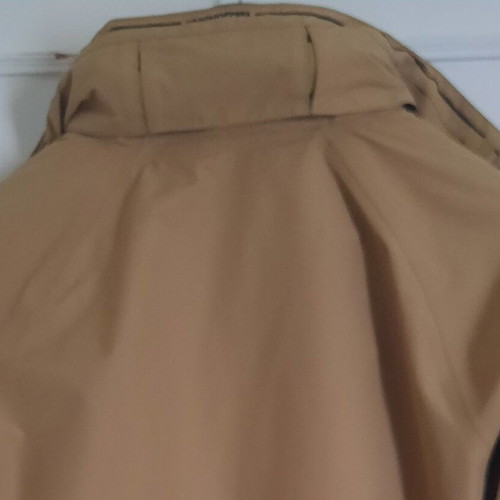 Craghoppers men's Gore-Tex jacket like new, beige, size L