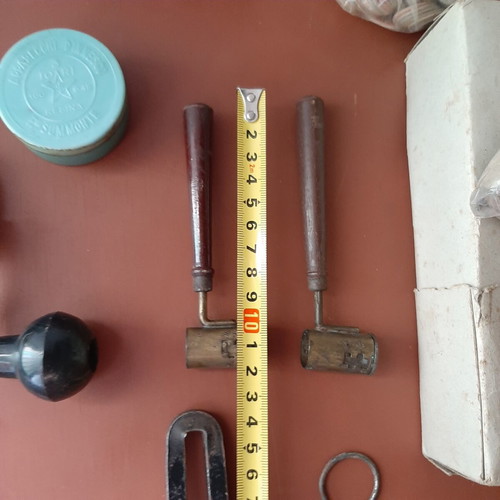 Rare collectible set of old hand-operated hunting tools used