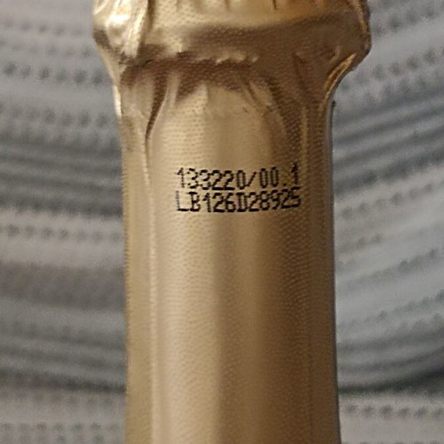 Champagne Deutz Brut Classic 750ml brand new, sealed bottle