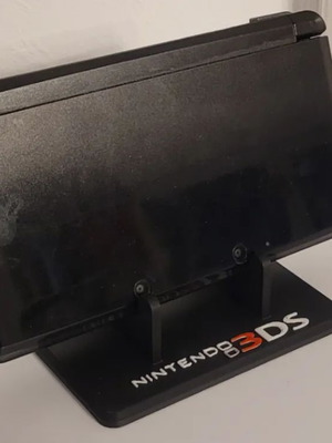 Μινιμαλιστική βάση Nintendo 3DS κατόπιν παραγγελίας, διαστάσεων 9x7 εκ.