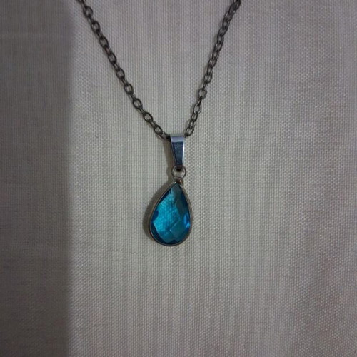 Necklace like new, blue and silver