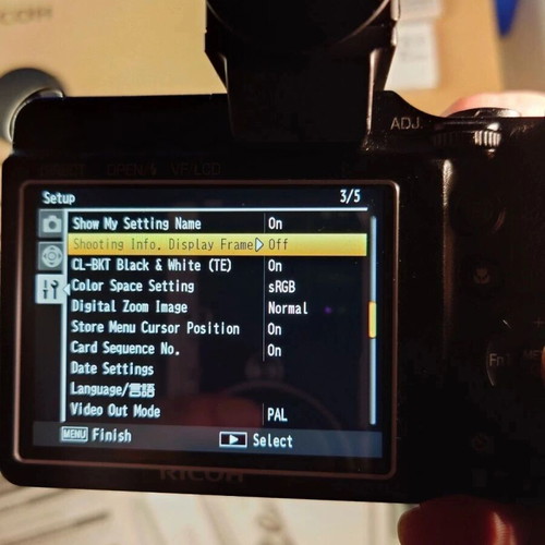 Ricoh GXR + P10 kit 28-300mm with VF-2 LCD Viewfinder, 3 batteries, used