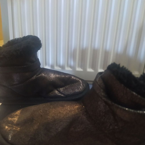 Pepe Jeans boots with fur bronze like new