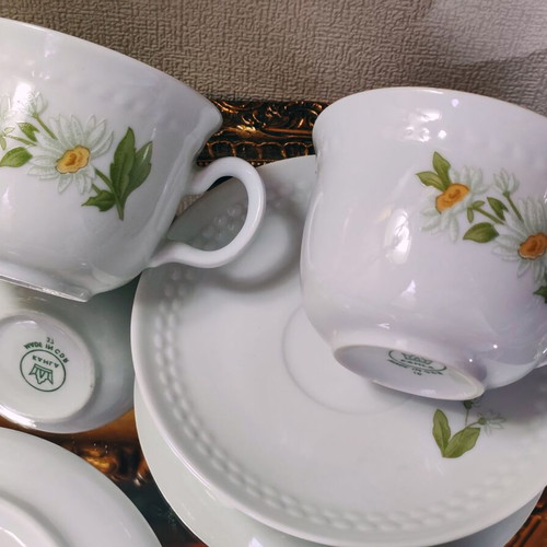 Kahla vintage porcelain tea and coffee set, 6 cups with saucers, Made in GDR