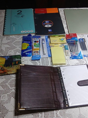 Complete stationery set with case and leather organizer, new