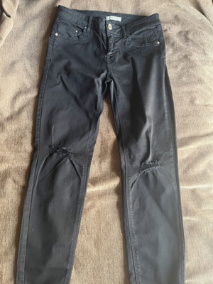 Stradivarius black jeans like new with rips size S