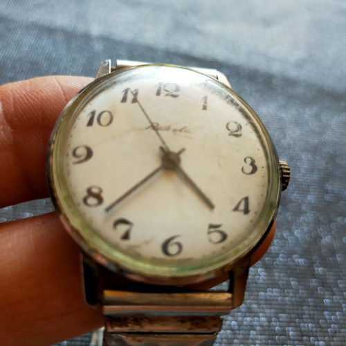 Raketa mechanical watch used, works