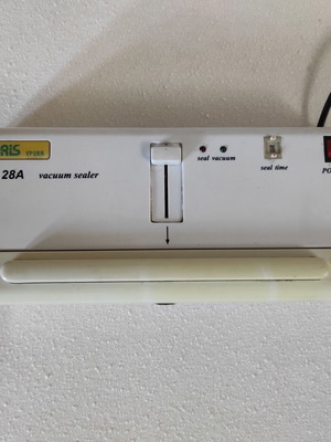 Aris VP-28A συσκευή κενού αέρος μεταχειρισμένη με σακούλες