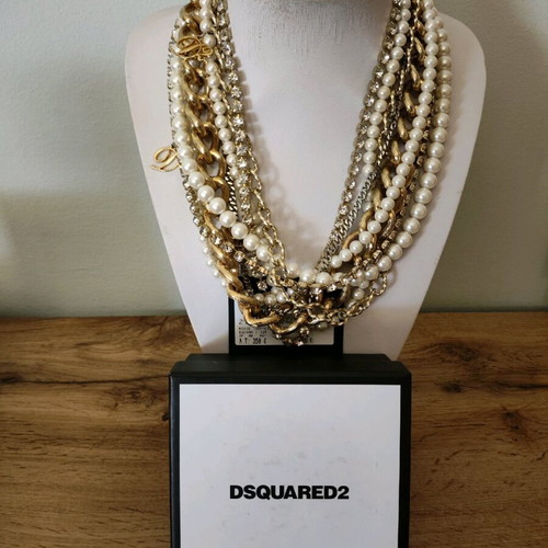 Dsquared2 women's necklace new in box