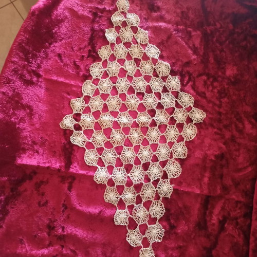 Embroidery used from the 60s in excellent condition