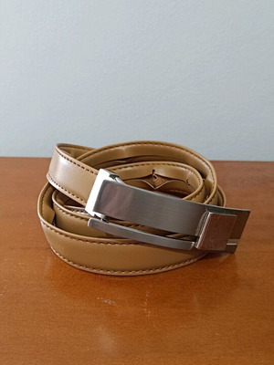 Brown Italian belt used, adjustable with silver buckle