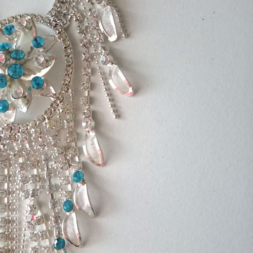 Faux Bijou necklace flower bracelet earrings set new silver turquoise