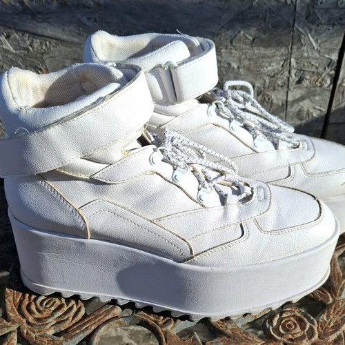 Bershka platform shoes white like new, size 41