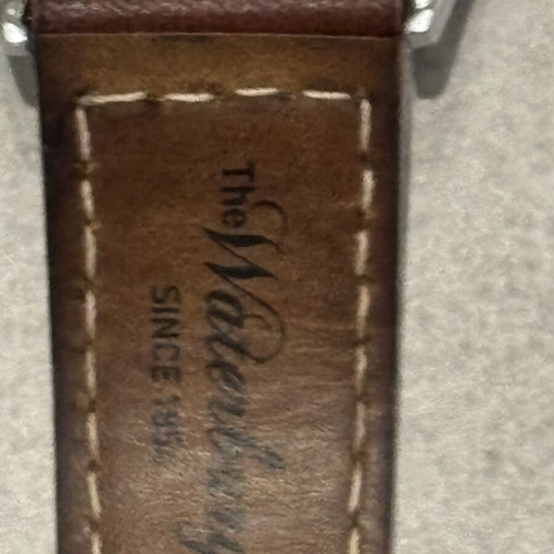 Red Wing Timex Watch like new, unisex, brown leather strap