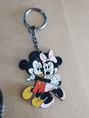 Πολύ όμορφο μπρελόκ Disney Mickey mouse and Minnie
