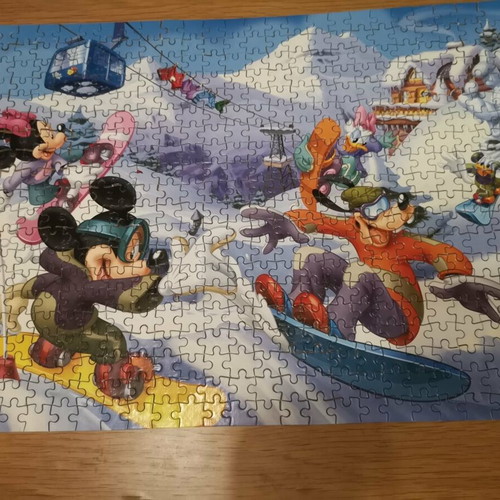Disney Mickey and Minnie in the Alps puzzle 500 pieces like new