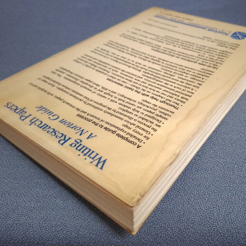 Writing Research Papers: A Norton Guide book like new