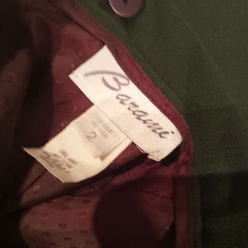 Barami women's skirt suit 100% wool like new, green