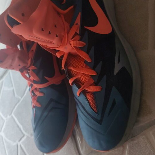Nike athletic shoes used, size 48.5, beige and blue