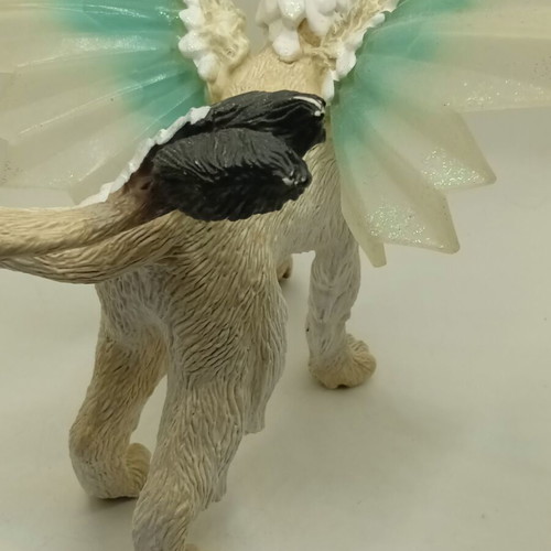 Φιγούρα Schleich Bayala Mohinya "Ice Wolf" 70469 μεταχειρισμένη