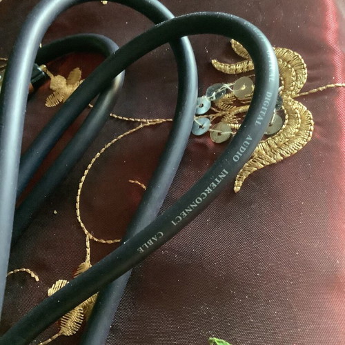 S.D Digital Optical Cable like new, 1.5m length
