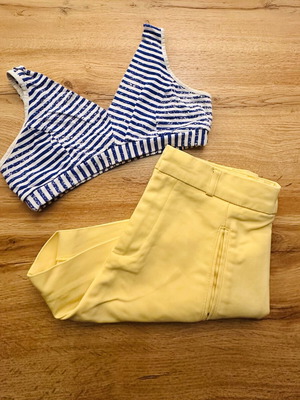 Shorts and striped top like new, yellow and blue