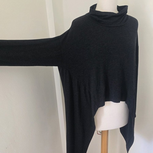 Jersey type blouse used one size gray A.L.E.