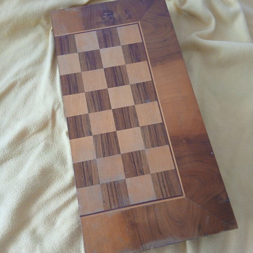 Backgammon board used, chess box