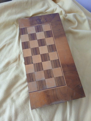 Backgammon board used, chess box