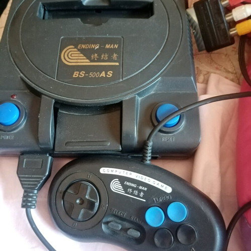 Enging_man vintage video game console like new for two players