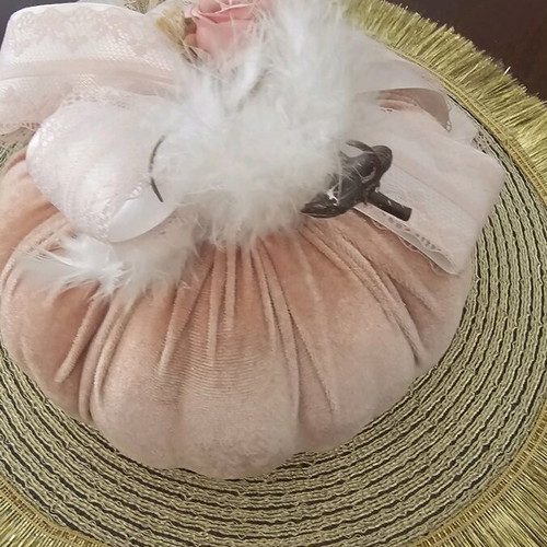 Decorative pumpkin like new