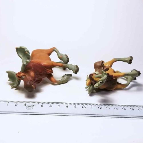 Genuine plastic Rutt and Tuke figures used, Brother Bear Disney, pack of 2