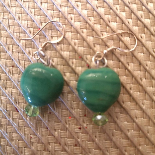 Handmade heart earrings new with 925 silver clasp green Zara