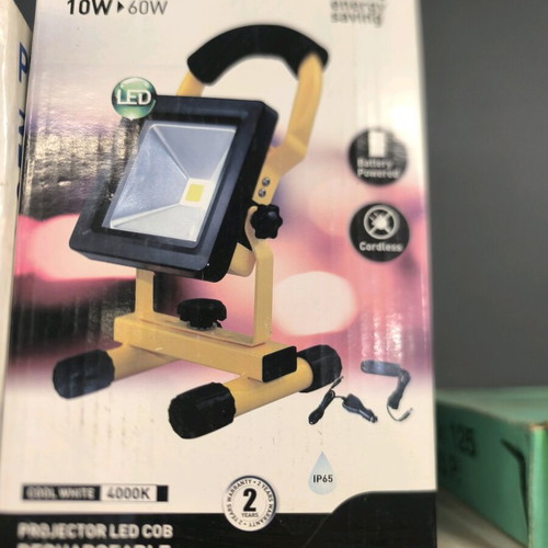 Eurolamp Προβολέας Εργασίας Επαναφορτιζόμενος LED IP65 καινούργιο με φωτεινότητα έως 850lm