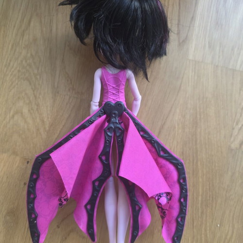 Monster High dolls used, set of 4 including Draculaura and Operetta