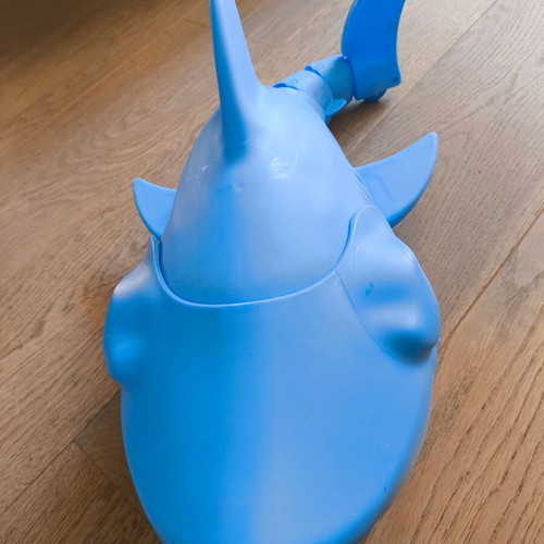 Mega Chomp remote control shark by Giochi Preziosi