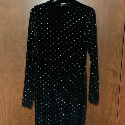 Velvet evening dress H&M with rhinestones, elastic, like new