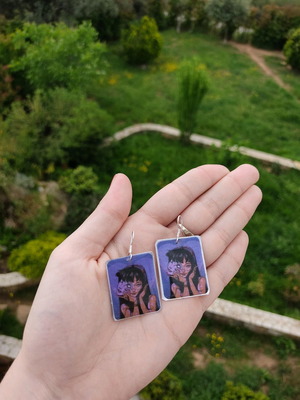 Χειροποίητα σκουλαρίκια Tomie anime με ασημένιο κούμπωμα