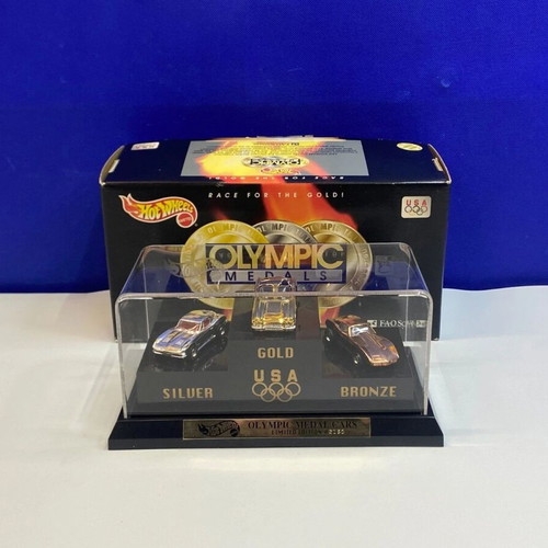 Hot Wheels 1997 FAO Schwarz Olympic Medals Set #446 new
