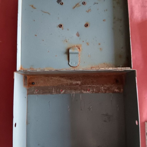 Collectible metal military box used, 15×16 cm with safety latch