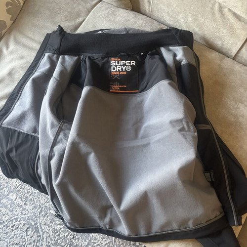Superdry jacket like new, size 3XL, black