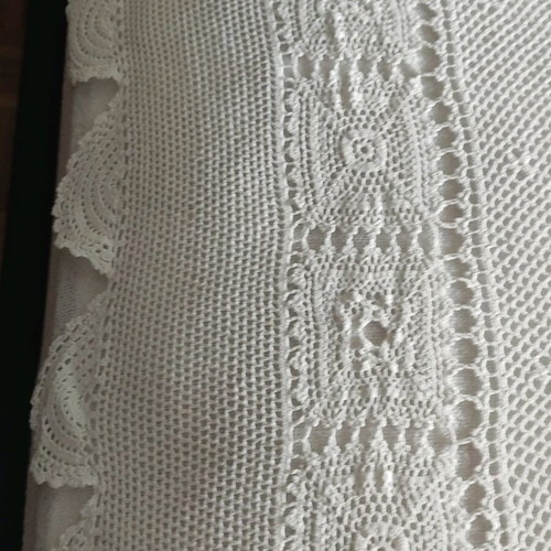 Double knitted blanket new 2x2 meters