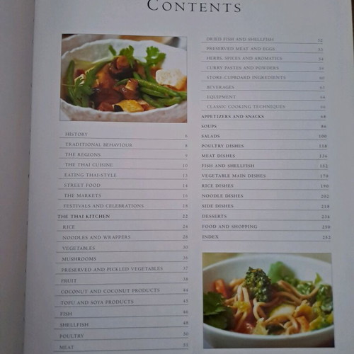 Thai Food and Cooking book like new, English