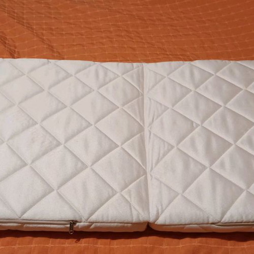 Fillikid playpen used with Greco strom mattress