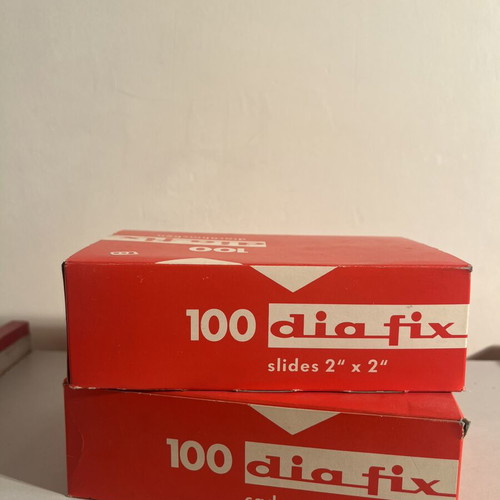 Diafix 35mm Plastic Slide Frames new, pack of 200