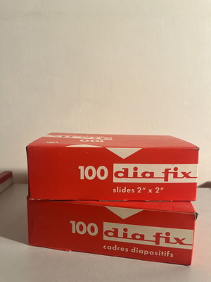 Diafix 35mm Plastic Slide Frames new, pack of 200